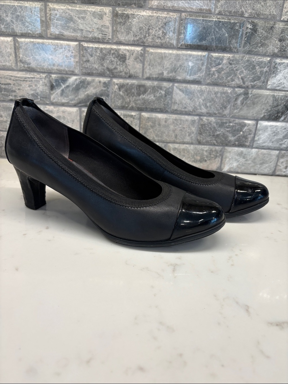 Rockport Black Mid-Heel Patent Cap Toe Pumps
